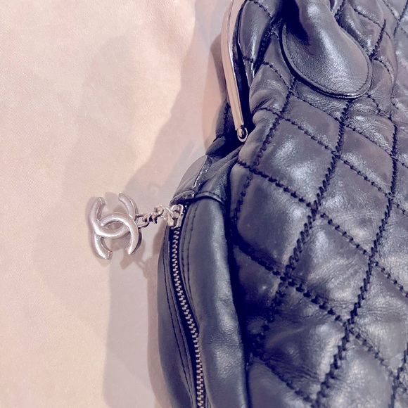 CHANEL BAG - Picture 5 of 5